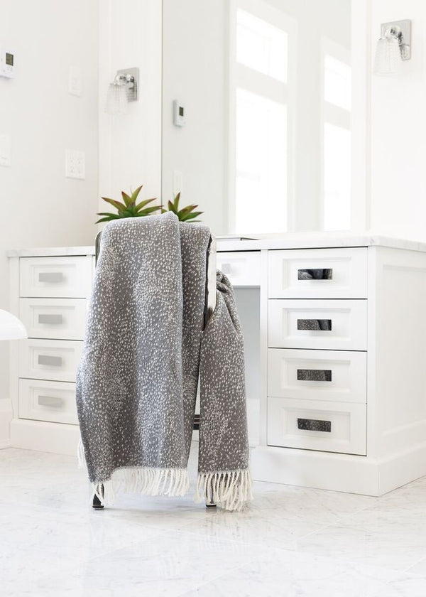 Dotti Dots Plush Throw with Fringe